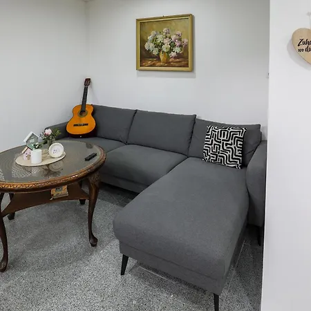Apartment Naehe Duesseldorf Airport Messe Duisbourg Extérieur photo